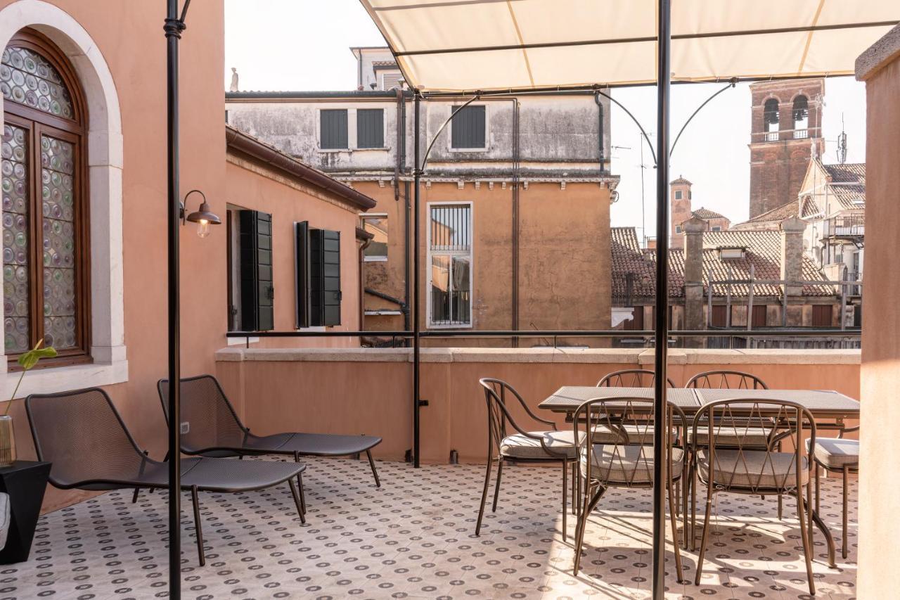Be Mate Ponte Di Rialto Aparthotel Venedig Exteriör bild